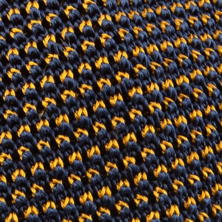 Knit tie silk